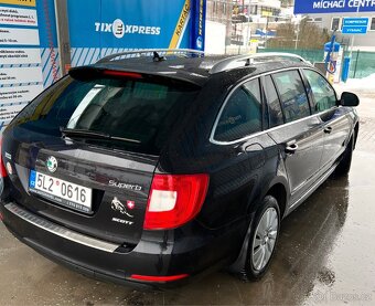 Škoda Superb 2 combi 2.0.tdi 125kw 4x4 6 manuál - 2