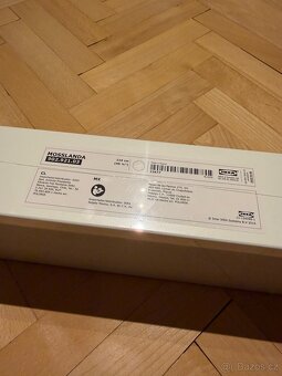 IKEA police na obrázky - 2