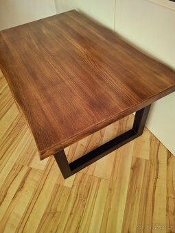 Konferenční stolek - 2