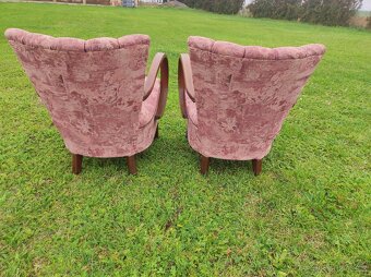 KŘESLA HALABALA - 2