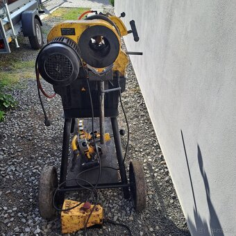 PRODÁM ELEKTRICKÝ ZÁVITOŘEZ - 2