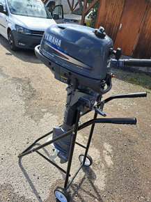 Závěsný lodní motor - 2