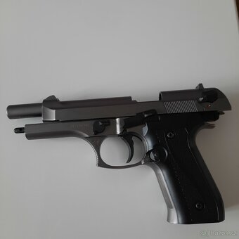Prodám plynovou pistoli - 2