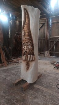 Skřítek -dřevěná socha - 2