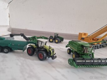 Prodám sbírku modelů SIKU - 2