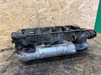 HLAVA MOTORU 5.0 TDI R070103373A - 2