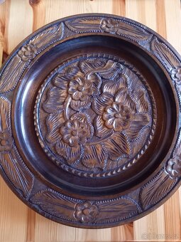 Dřevěné ozdobné talíře - 2