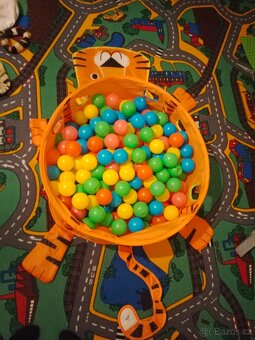 Bazének a balonkami - 2