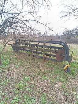 Obracečka / shrnovač sena - 2