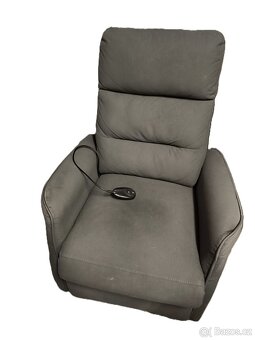 Křeslo polohovací - mírně použité - 2