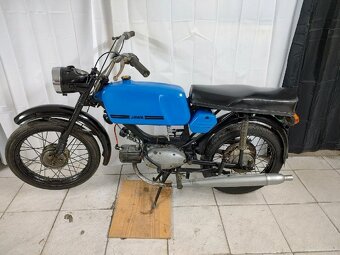 Jawa 23 Mustang - 2