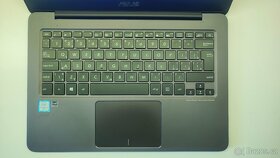 ASUS ZenBook UX305CA - 2