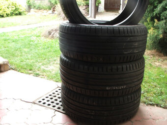 Sada pneu 235/45 R19 99Y XL NOKIAN Z - 2