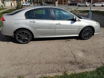 Renault Laguna 3 - 2