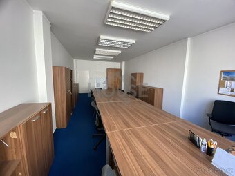 Prestižní kancelář Palác Merkur, v centru Prahy, ul. REVOLU - 2