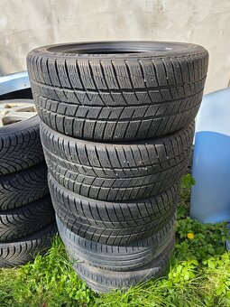 Barum 225/45 r17 - 2