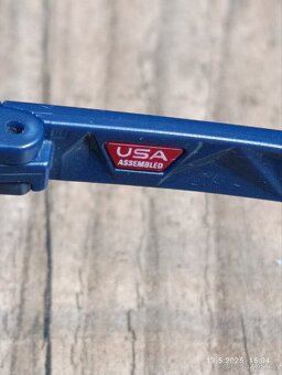 oakley sutron s - 2