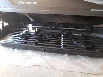 Střešní box Neumann 190 - 2