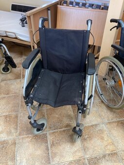 Mechanické invalidní vozíky - 2