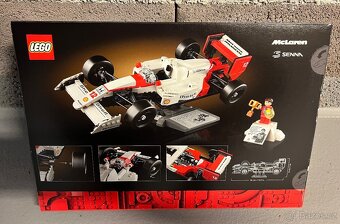 Lego Icons 10330 - McLaren MP4/4 & Ayrton Senna - 2