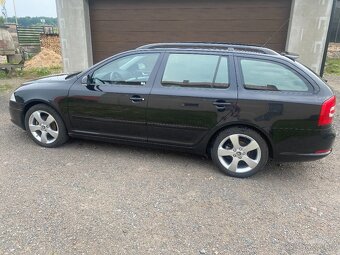 Škoda octavia 2 1,8 tsi Sport Edition - 2