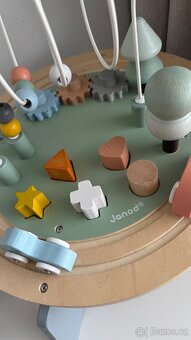 Montessori hrací stoleček Janod - 2