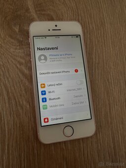 Apple iPhone SE 1. Generace 32GB - 2