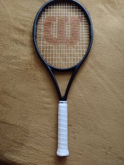 Wilson Pro Staff Team v13 - 2