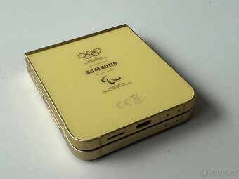 Samsung Galaxy Z Flip6 Olympic Edition - 2