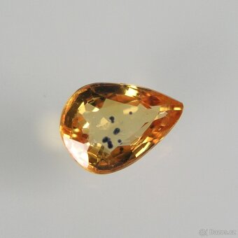 Safír- kapka-0,98 ct. - 2