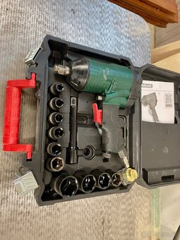 Rázový utahoval parkside - 2