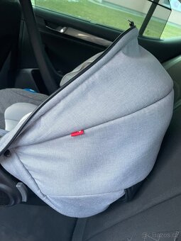 Autosedačka pro miminko - 2