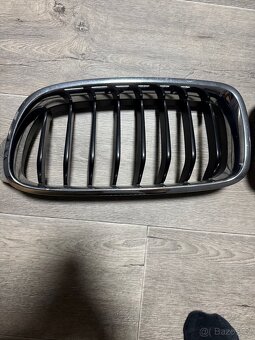 BMW F30 mřížky do přední masky - 2