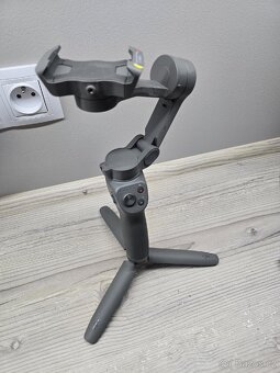 DJI Osmo Mobile 3 - 2