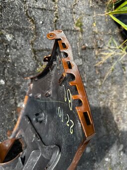 Dacia Sandero III - Přední nárazník - 2