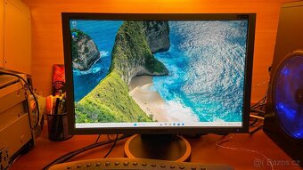 Monitor 20" Samsung SyncMaster 205BW - polohovatelný, 16:10 - 2