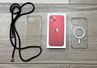 Apple iPhone 13 (product) RED, 128 GB - 2