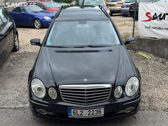 Mercedes-Benz Třídy E, 280,FACELIFT,XENONY,KŮŽE,TAŽNÉ - 2