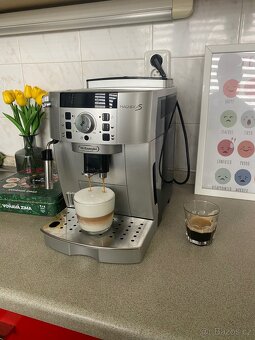 Kávovar Delonghi Magnifica S ECAM - 2