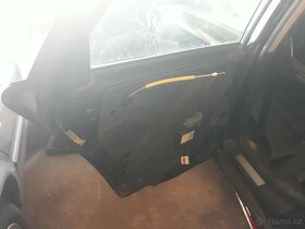 Zadní dveře Audi a4 b7 Avant - 2