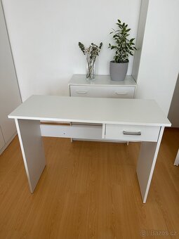 Psací stůl - 2