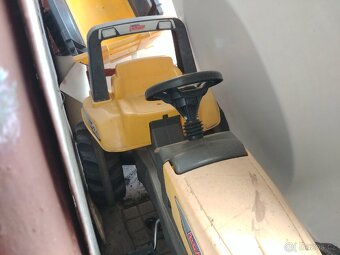 Šlapací traktor s vlečkou - 2