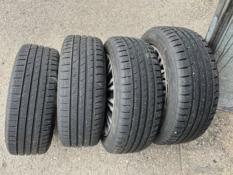 Zimní kola 17" na Peugeot 508 - 215/55/17 - 2