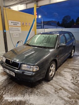 Škoda Octavia - 2