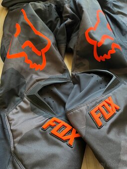 MX set Helma AlpineStars a Fox kalhoty a dres - 2