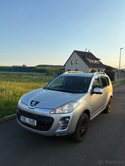 Peugeot 4007 najeto 210xxx km nová stk - 2