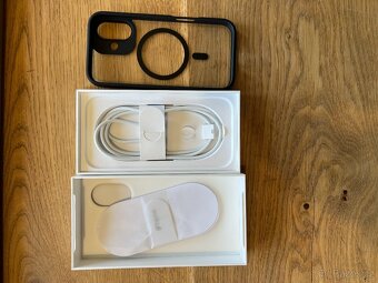 iPhone 16 | 128 Gb | Záruka | černá | měsíc používaný - 2