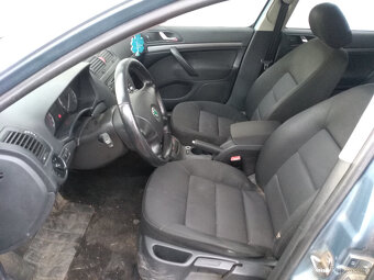 Škoda Octavia II combi 2,0 TDi - náhradní díly - 2