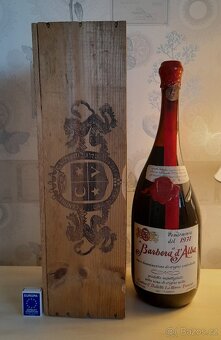 Sběratelský alkohol víno 3,78 liter BARBERA d´ALBA - 2
