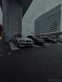 BMW E46 323 CI - 2